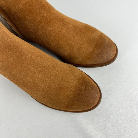 Frye Caden Womens Suede Notched Ankle Bootie Cognac Tan Metallic Heel size 6 - Picture 9 of 16